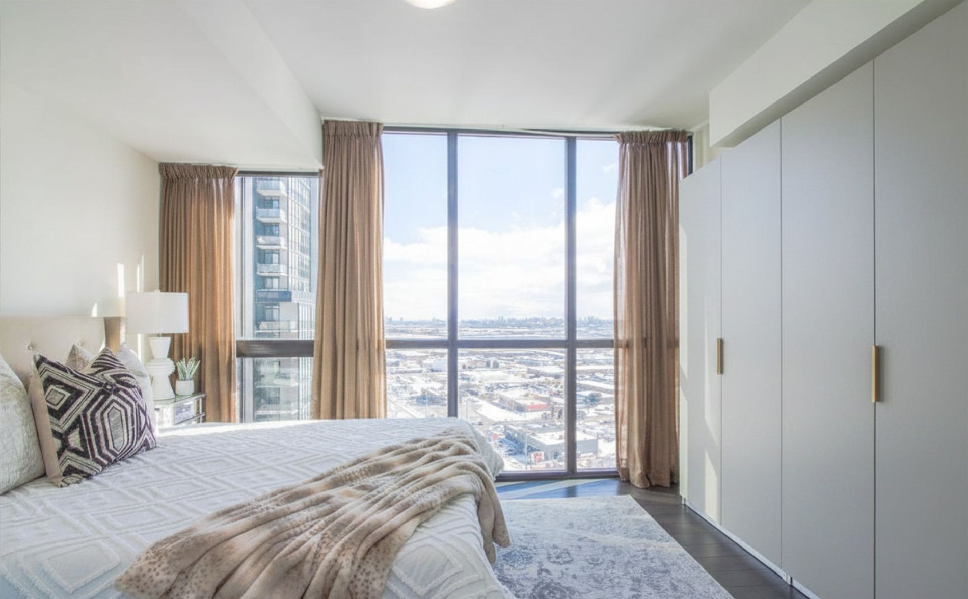 Up High – Condo Renovation